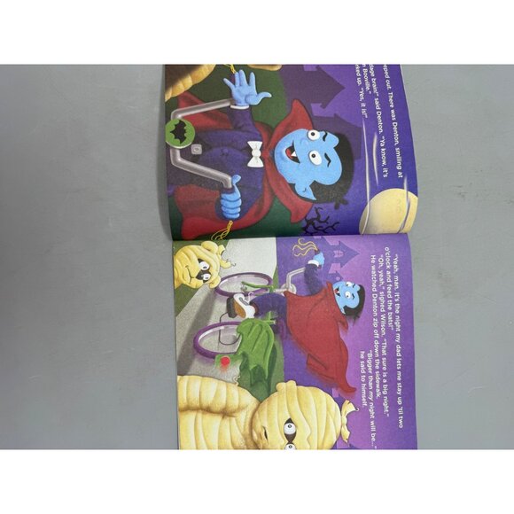 A Big Night In Booville Childrens paperback Book English bendon 2021 READ - Picture 5 of 5